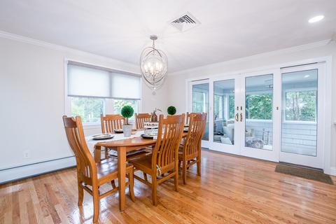 26 Judith Cir, Dedham, MA 02026 photo 8