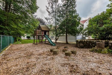 26 Judith Cir, Dedham, MA 02026 photo 39