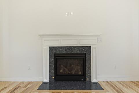39 High St, Ashburnham, MA 01430 photo 13