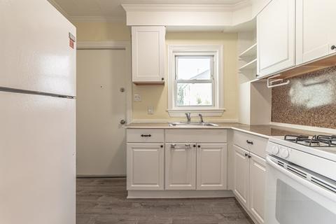 13 Middlesex St, Fall River, MA 02723 photo 21