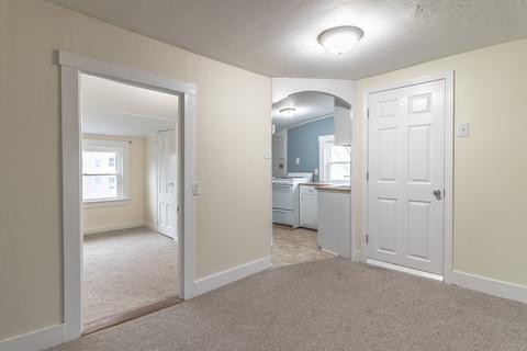 13 Middlesex St, Fall River, MA 02723 photo 41
