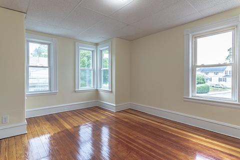 13 Middlesex St, Fall River, MA 02723 photo 29
