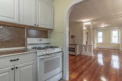 13 Middlesex St, Fall River, MA 02723 photo 23