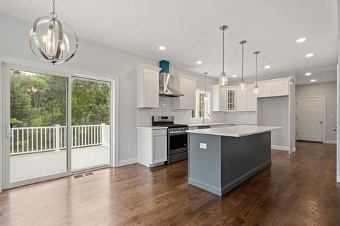 152 Parker St, Maynard, MA 01754 photo 9