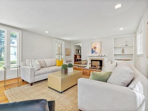 107 Dover Rd, Wellesley, MA 02482 photo 4