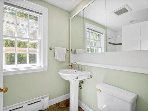 107 Dover Rd, Wellesley, MA 02482 photo 15
