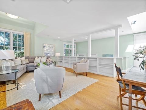 107 Dover Rd, Wellesley, MA 02482 photo 12