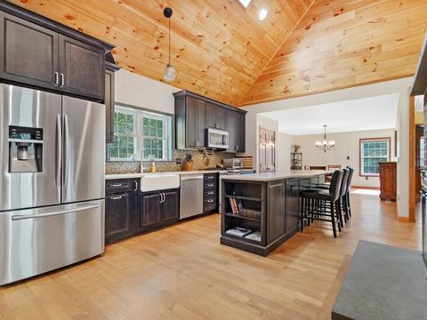83 Lackey Dam Rd, Sutton, MA 01590 photo 4