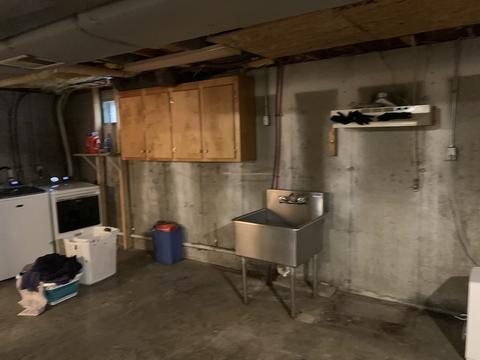 255 Laurel St, Fall River, MA 02724 photo 25