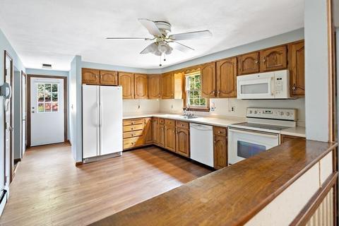 81 Hillside Rd, Braintree, MA 02184 photo 4