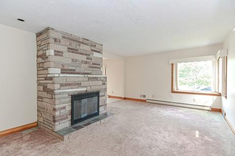 19 Mckinley St, Everett, MA 02149 photo 6