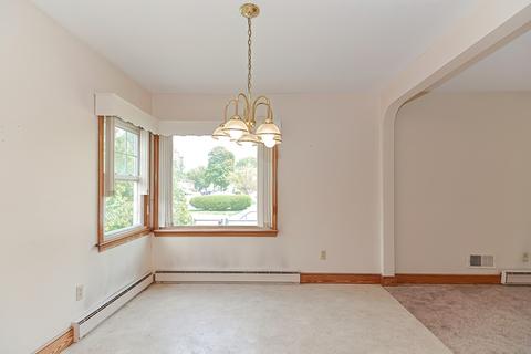 19 Mckinley St, Everett, MA 02149 photo 9