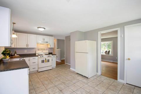 369 Commonwealth Ave, Springfield, MA 01108 photo 7