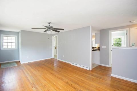 369 Commonwealth Ave, Springfield, MA 01108 photo 5