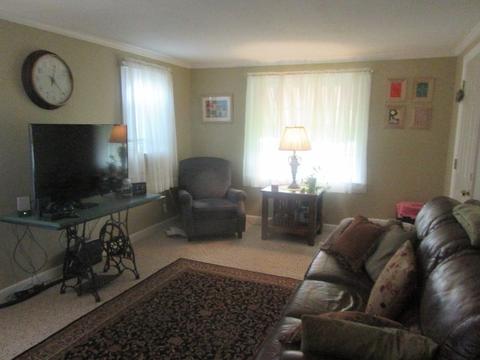 92 Maebeth St, Springfield, MA 01119 photo 10