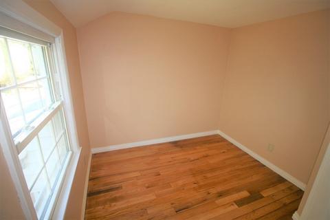 116 Donbray Rd, Springfield, MA 01119 photo 13