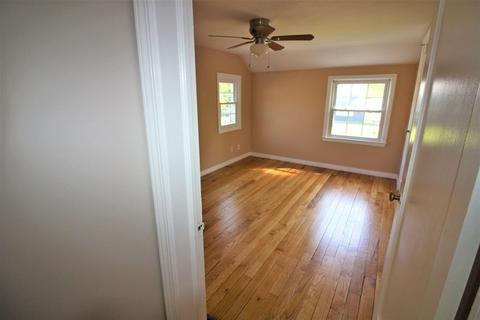 116 Donbray Rd, Springfield, MA 01119 photo 9