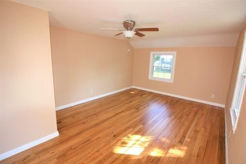 116 Donbray Rd, Springfield, MA 01119 photo 16