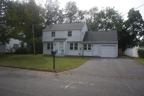 116 Donbray Rd, Springfield, MA 01119 photo 2