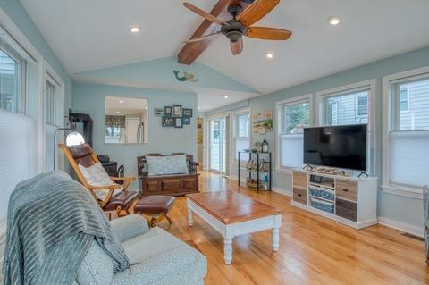 15 Fenway Dr, Springfield, MA 01119 photo 9