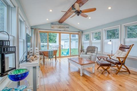 15 Fenway Dr, Springfield, MA 01119 photo 8