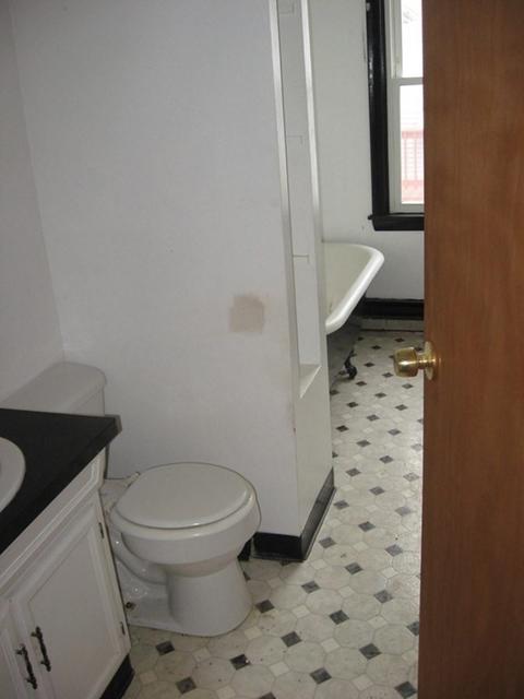 172 Grant St, Fall River, MA 02721 photo 16