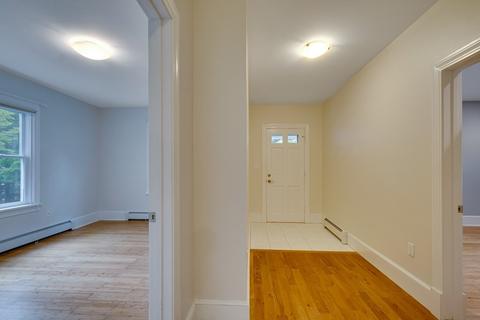 89 May St #5, Needham, MA 02492 photo 3