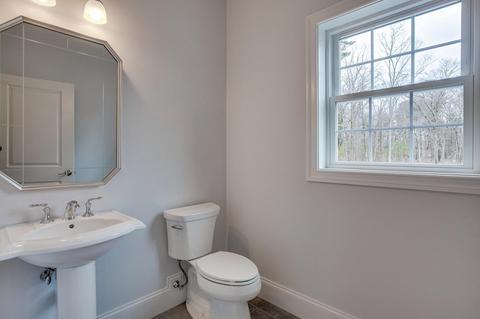 115 Ogunquit Rd, North Andover, MA 01845 photo 16