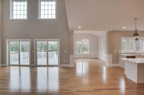 115 Ogunquit Rd, North Andover, MA 01845 photo 8