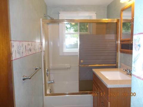 18 Redden St, Springfield, MA 01119 photo 22