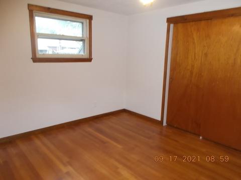 18 Redden St, Springfield, MA 01119 photo 17