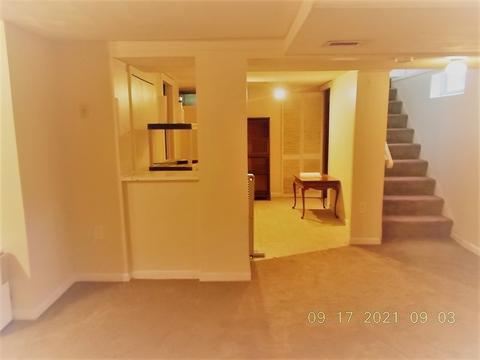18 Redden St, Springfield, MA 01119 photo 28