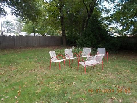 18 Redden St, Springfield, MA 01119 photo 6