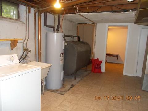 18 Redden St, Springfield, MA 01119 photo 34