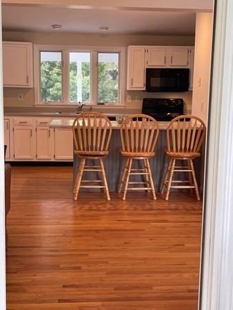 21 Robbins Rd, Ayer, MA 01432 photo 8