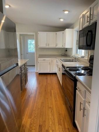 21 Robbins Rd, Ayer, MA 01432 photo 5