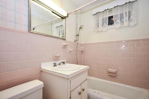 27 Kosta St, Worcester, MA 01607 photo 25