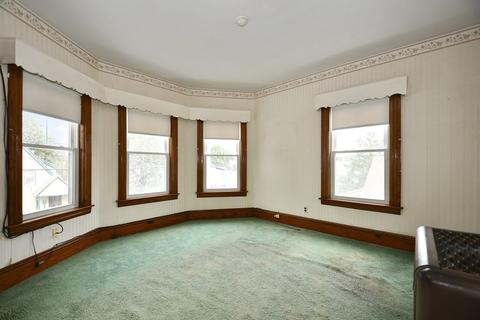 27 Kosta St, Worcester, MA 01607 photo 15