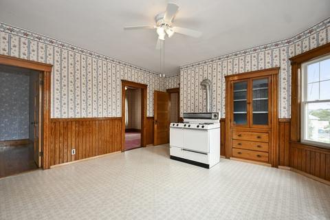 27 Kosta St, Worcester, MA 01607 photo 31