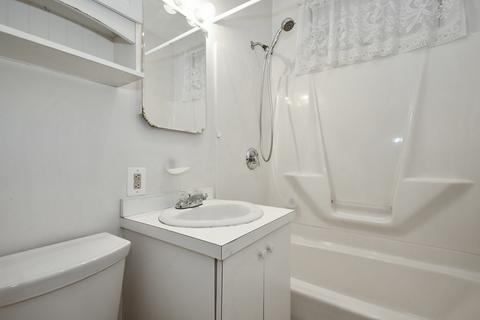 27 Kosta St, Worcester, MA 01607 photo 13