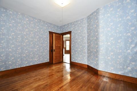 27 Kosta St, Worcester, MA 01607 photo 34