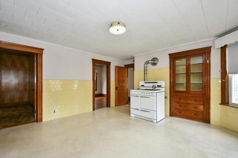 27 Kosta St, Worcester, MA 01607 photo 18