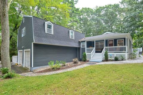 9 Shore Dr, Upton, MA 01568 photo 1