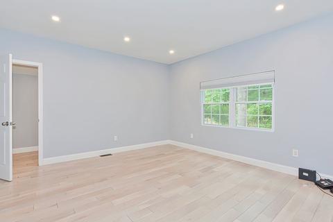 9 Shore Dr, Upton, MA 01568 photo 14