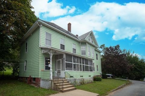 165 Beacon St, Clinton, MA 01510 photo 4