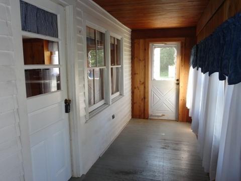 3 Bow St, Townsend, MA 01469 photo 4