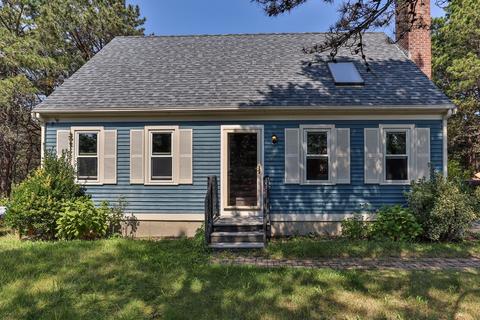 56 Dover Rd, Mashpee, MA 02649 photo 1
