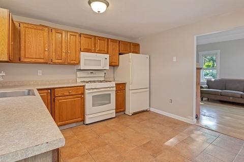 56 Dover Rd, Mashpee, MA 02649 photo 7