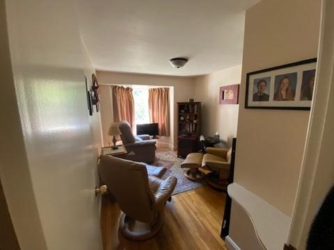76 Woodledge, Needham, MA 02492 photo 10
