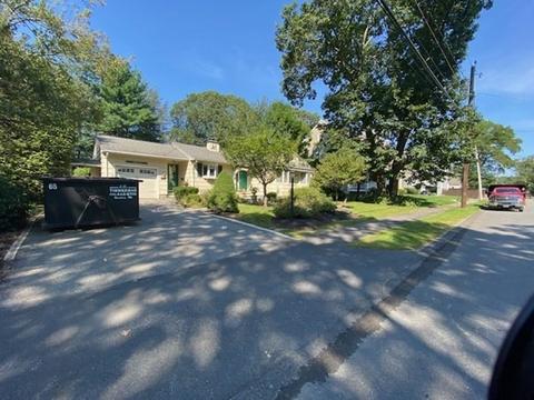 76 Woodledge, Needham, MA 02492 photo 2
